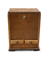 ANTIQUE OAK MATCH DISPENSER