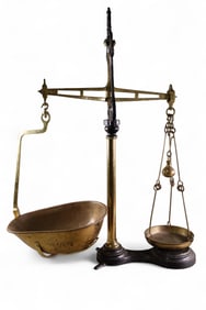 LARGE ANTIQUE BALANCE SCALE