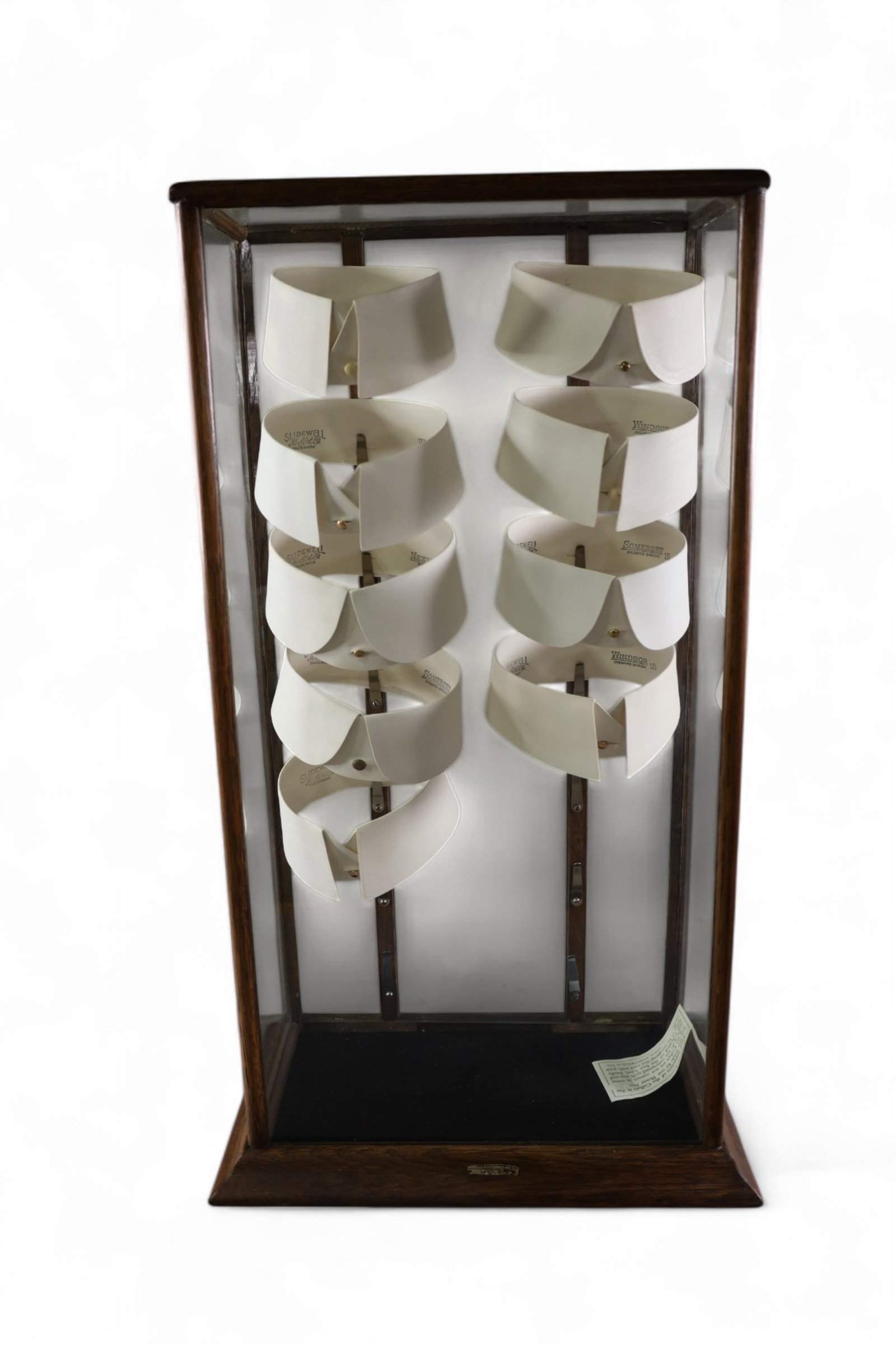 ANTIQUE COLLAR CASE (1 of 3)