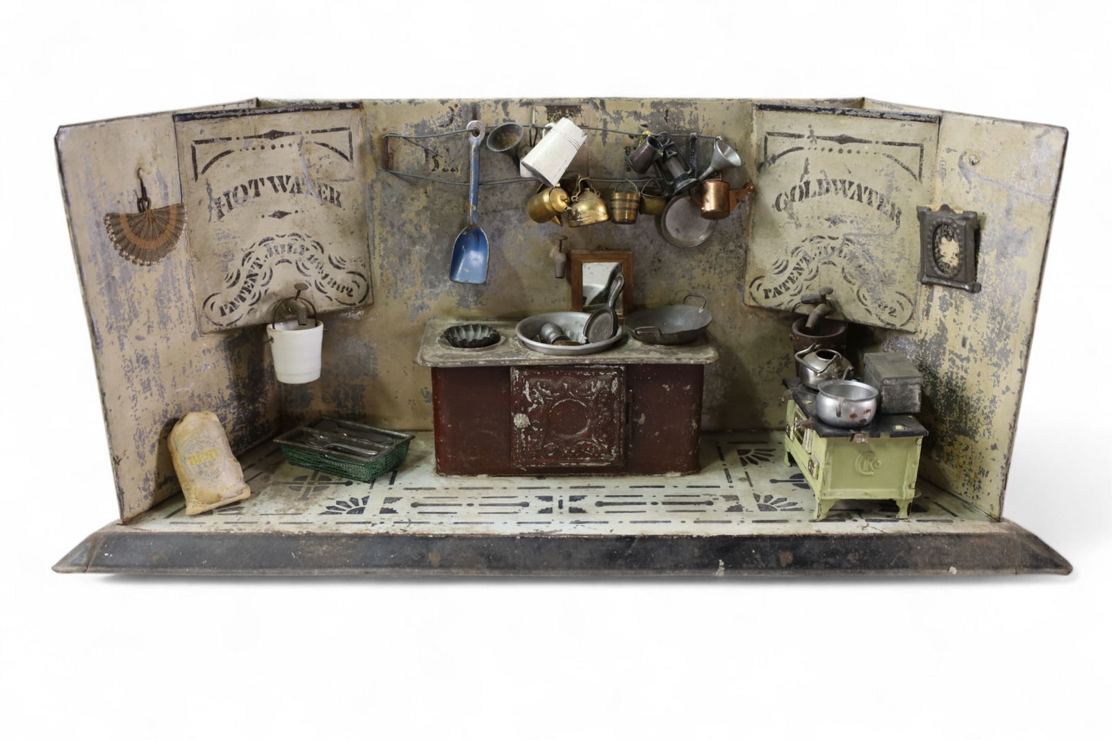 VICTORIAN KITCHEN DIARAMA (1 of 5)