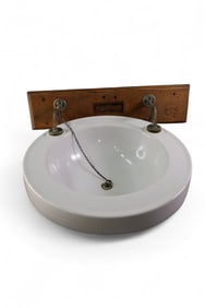SALESMAN SAMPLE SINK