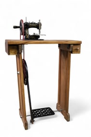 STITCHWELL CHILDS SEWING MACHINE