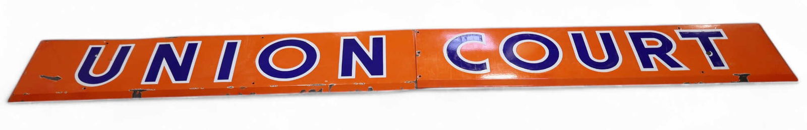 UNION COURT PORCELAIN STRIP SIGN (1 of 6)