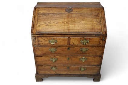 17TH CENTURY KING GEORGE DROP FRONT DESK