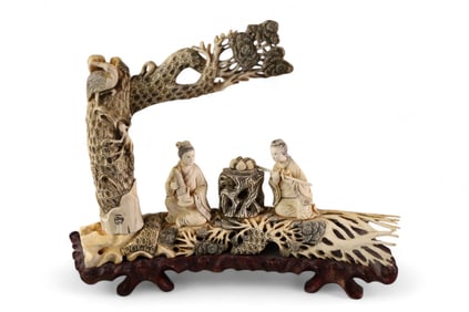 CHINESE CARVING