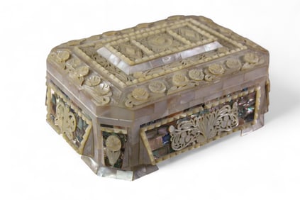 ANTIQUE MOTHER OF PEARL DRESSER BOX
