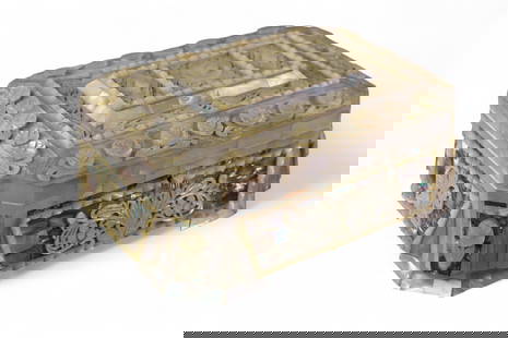 ANTIQUE MOTHER OF PEARL DRESSER BOX: HINGED LID MOTHER OF PEARL DECORATED DRESSER BOX. 11" W x 4" H.