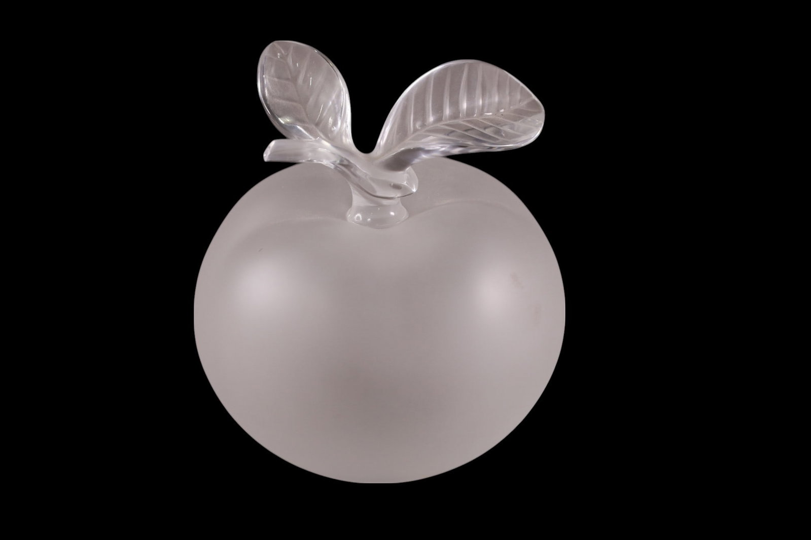 LALIQUE GRAND POMME PERFUME: FORSTED CRYSTAL LALIQUE GRAND POMME PERFUME, SIGNED LALIQUE FRANCE. 5 1/2" H.