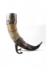 HORN VASE