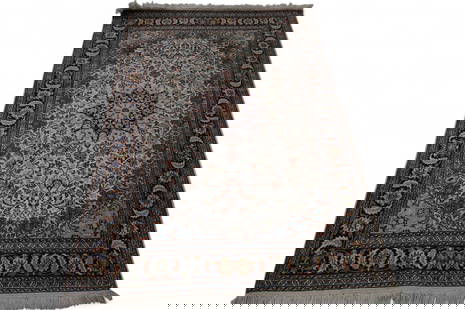 APPROX 4' X 6' HANDMADE WOOL RUG: HANDMADE WOOL RUG.