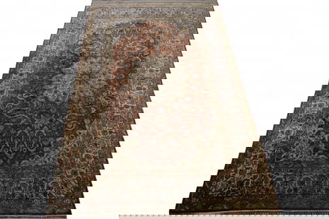 APPROX 6' 8" x 4' 2" HANDMADE SILK RUG: HANDMADE SILK RUG.
