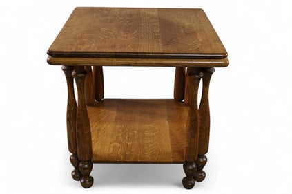 AMERICAN OAK LAMP TABLE