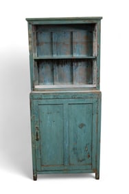 PRIMITIVE STYLE HUTCH