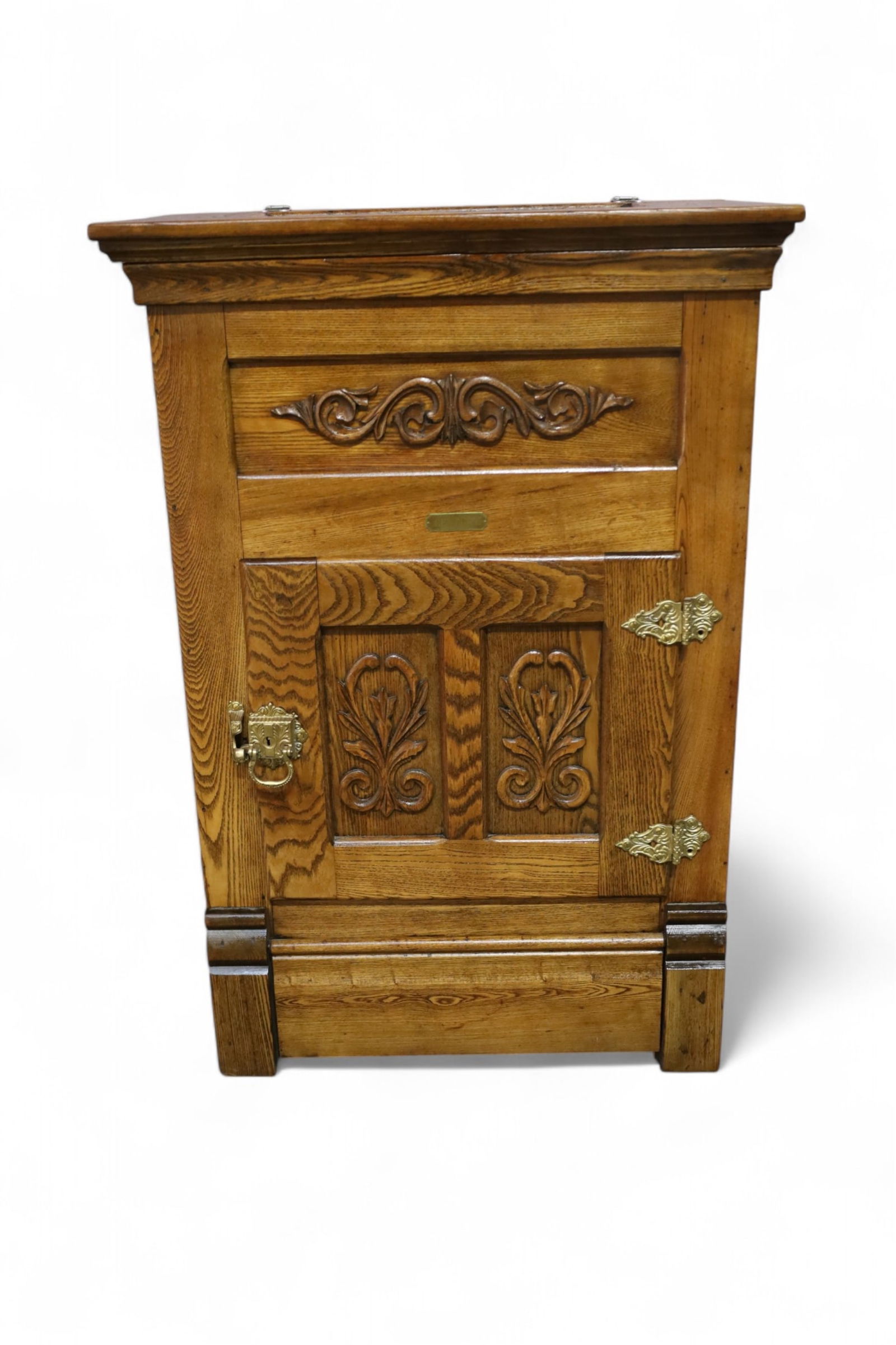 OAK ICE BOX (1 of 5)