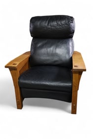 CONTEMPORARY STICKLEY RECLINER