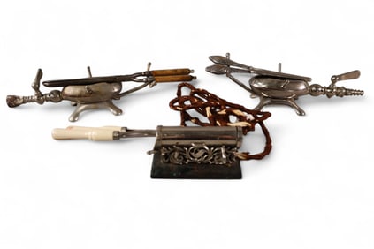 3 TRAVELING CURLING IRONS