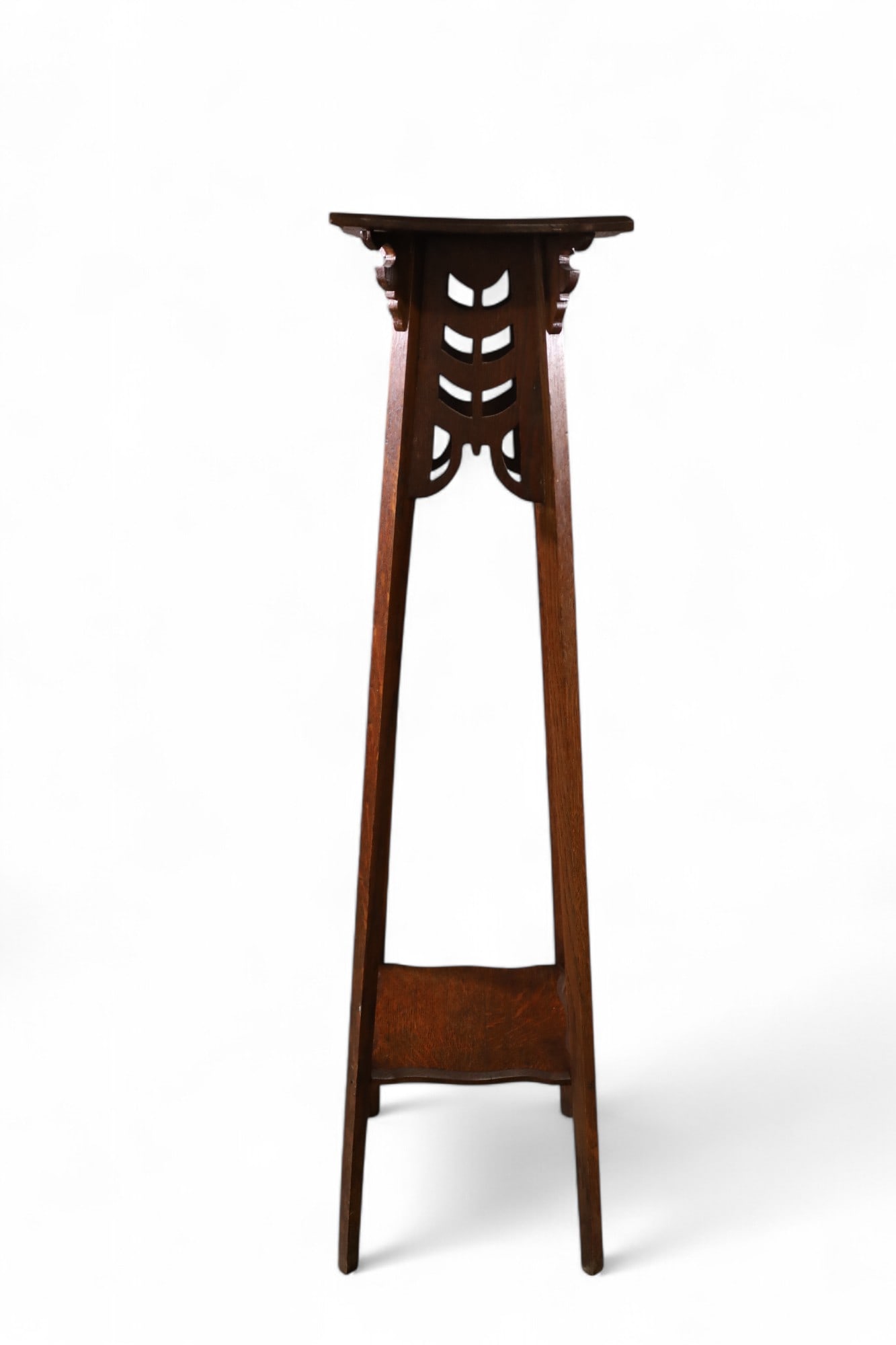 OAK FERNSTAND (1 of 2)