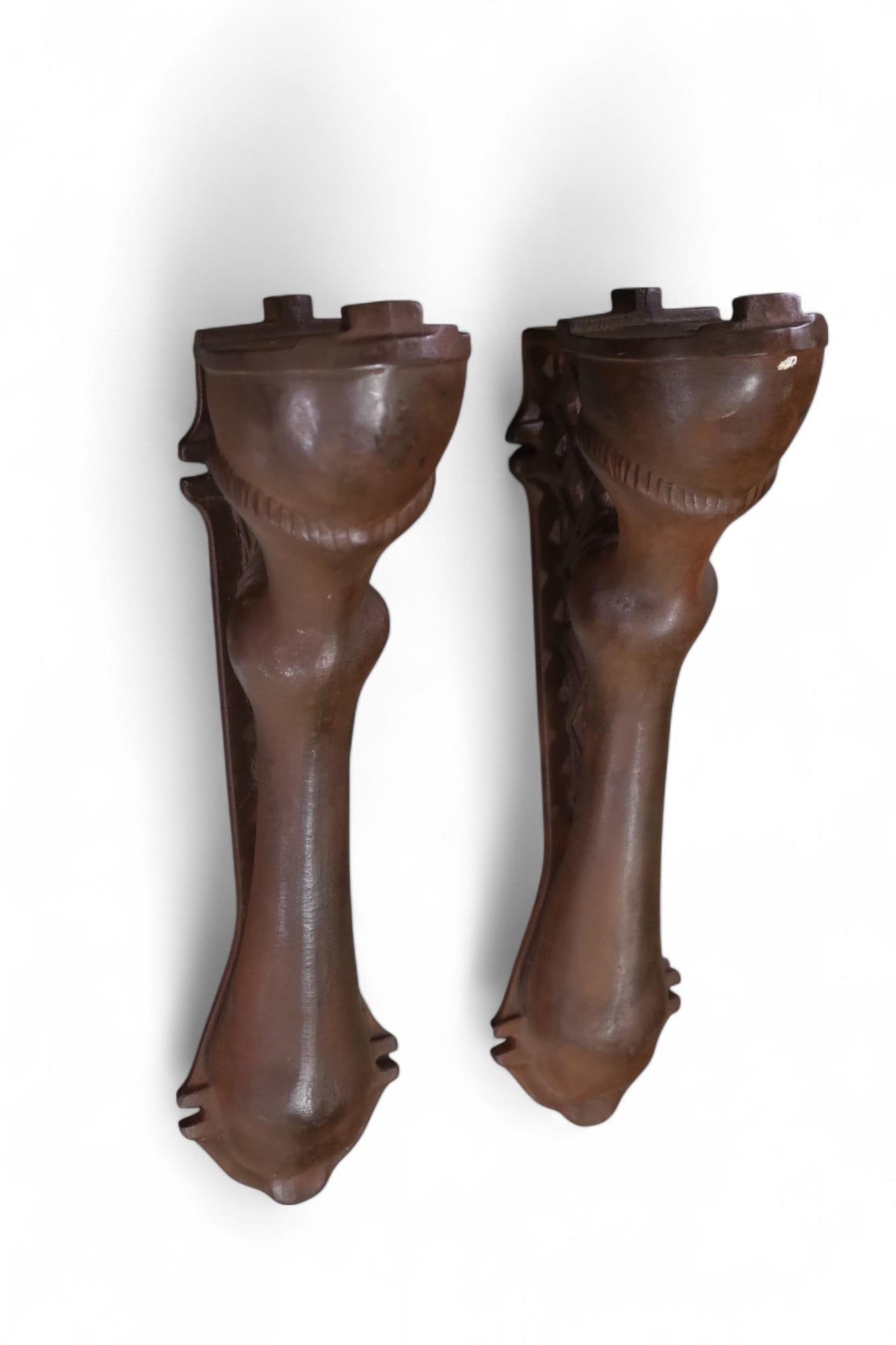 PAIR OF IRON HORSE LEG BRACKETS (1 of 3)