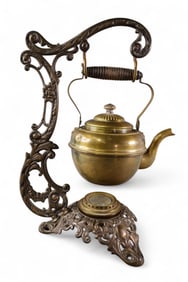 BRADLEY & HUBBARD KETTLE