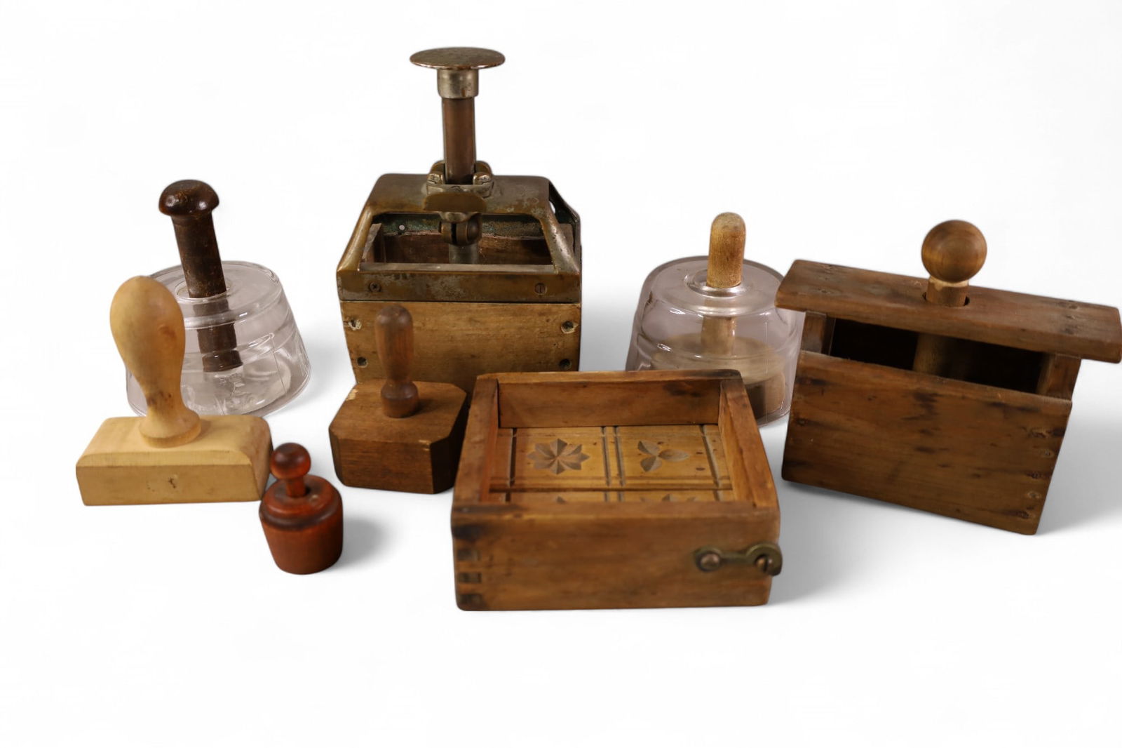 COLLECTION OF MOLDS (1 of 2)