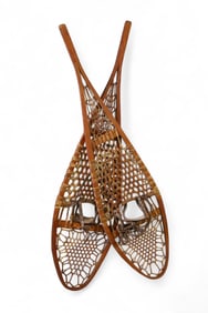 PAIR OF SNOWSHOES