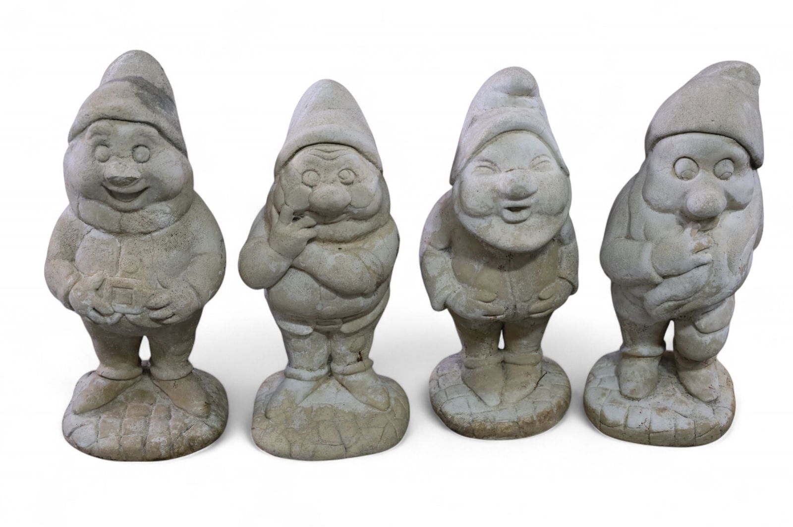 4 CONCRETE YARD FIGURES (1 of 3)