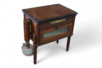 ANTIQUE INCUBATOR