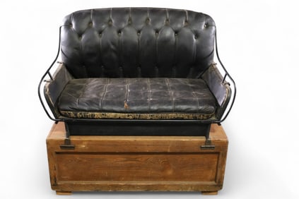 ANTIQUE BUGGY SEAT
