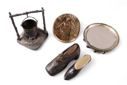 VICTORIAN DESK ITEMS