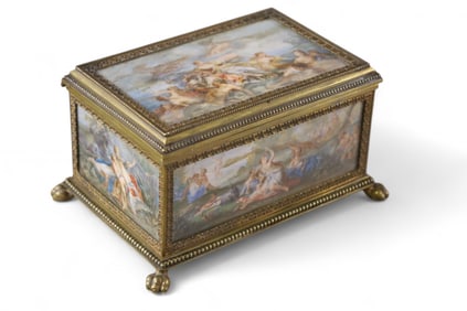HAND PAINTED DRESSER BOX