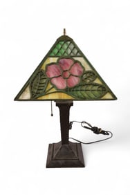 1920'S LEADED GLASS TABLE LAMP
