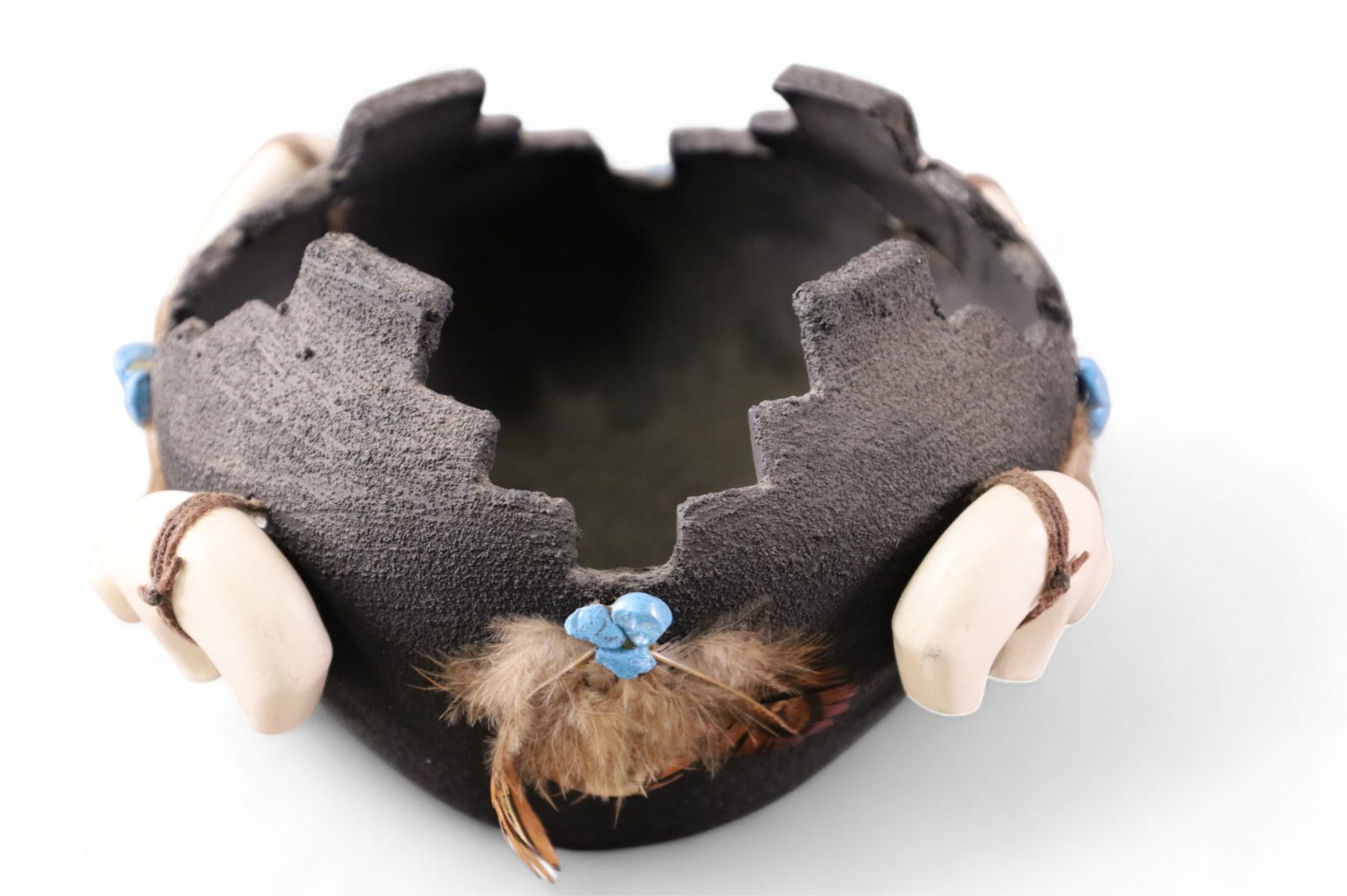 ZUNI POTTERY VASE: NATIVE AMERICAN SIGNED VERNON AND DESIREE CALANAZA, 8" DIAM x 4 1/2" H