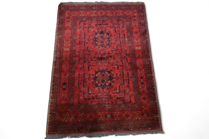 APPROX 4' 9" x 3' 4" HANDMADE WOOL RUG
