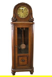OAK GRANDFATHER CLOCK: LARGE OAK CASED GRANDFATHER CLOCK, CARVED CASE. WITH 2 WEIGHTS AND PENDULUM. NO KEY. ALL CLOCKS ARE SOLD AS IS WE DO NOT GUARANTEE WORKING ORDER. 25" W x 12" D x 80" H. THIS ITEM EXCEEDS SIZE LIMITATI