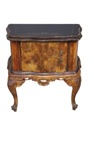 ITALIAN NIGHTSTAND