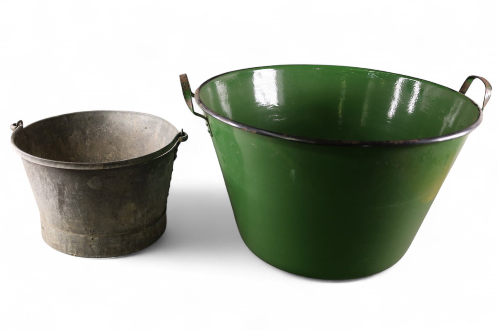 2 LARGE BUCKETS: 2 LARGE BUCKETS. SOME DENTS. 24" DIAM x 17" H & 15" DIAM x 9" H. THIS ITEM EXCEEDS SIZE LIMITATIONS FOR IN HOUSE SHIPPING, MUST BE PICKED UP IN HOUSE OR SHIPPED VIA 3rd PARTY GROUND SHIPPER.