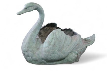 LARGE SWAN PLANTER