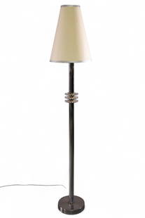 CHROME FLOOR LAMP: MID CENTURY MODERN CHROME FLOOR LAMP, 61" H. THIS ITEM EXCEEDS SIZE LIMITATIONS FOR IN HOUSE SHIPPING, MUST BE PICKED UP IN HOUSE OR SHIPPED VIA 3rd PARTY GROUND SHIPPER.