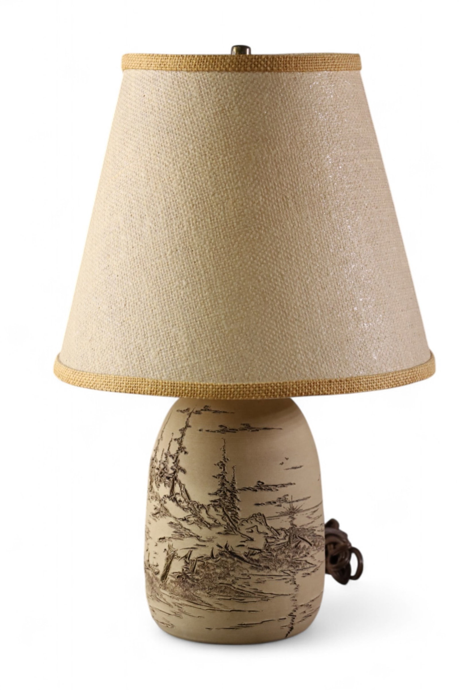 WRAY SHEEN TABLE LAMP: INCISED POTTERY TABLE LAMP, ARTIST SIGNED WRAY SHEEN. 19" H.