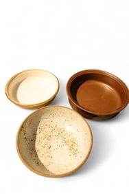 3 PIECES OF STUDIO POTTERY