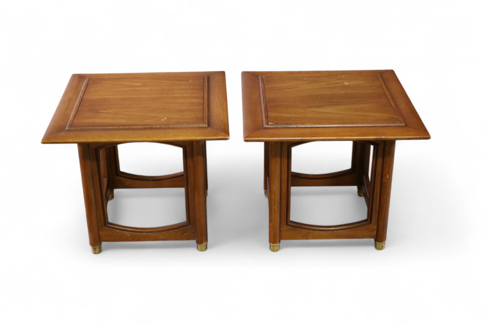 PAIR OF MID CENTURY END TABLES (1 of 3)
