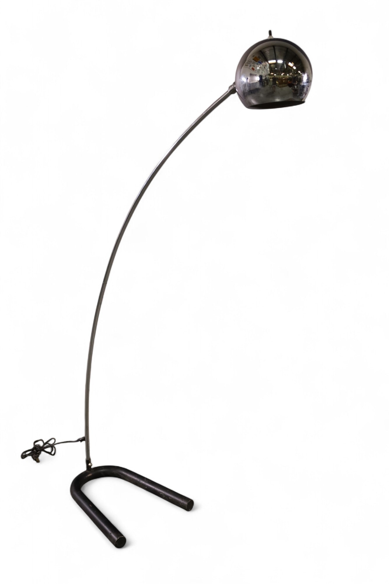 CHROME ARC FLOOR LAMP (1 of 4)