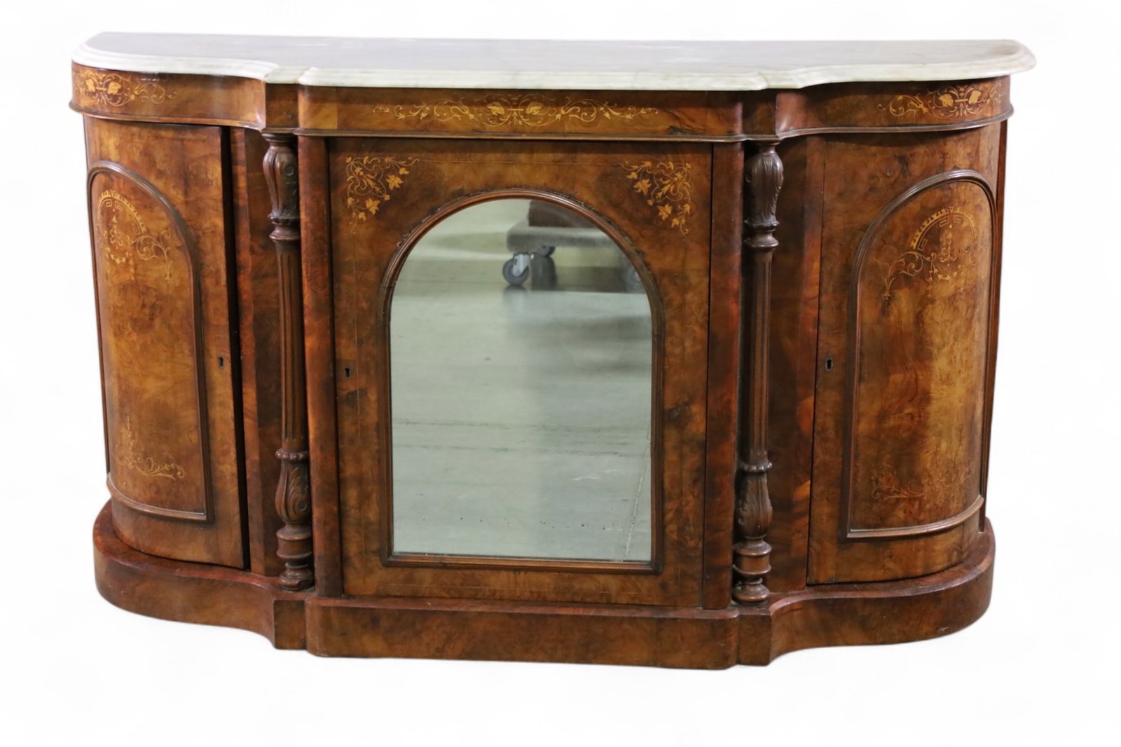 VICTORIAN MARBLE TOP CONSOLE: FRENCH VICTORIAN MARBLE TOP CONSOLE, TWO OUTER DOORS, MIRRORED CENTER, INLAID. NO KEY. MINOR WEAR TO FINISH. 60" W x 18" D x 35" H. THIS ITEM EXCEEDS SIZE LIMITATIONS FOR IN HOUSE SHIPPING, MUST BE PI