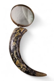 MAGNIFYING GLASS