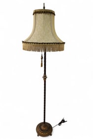 PAINTED METAL FLOOR LAMP