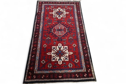 APPROX 5' 5" x 3' HANDMADE WOOL RUG