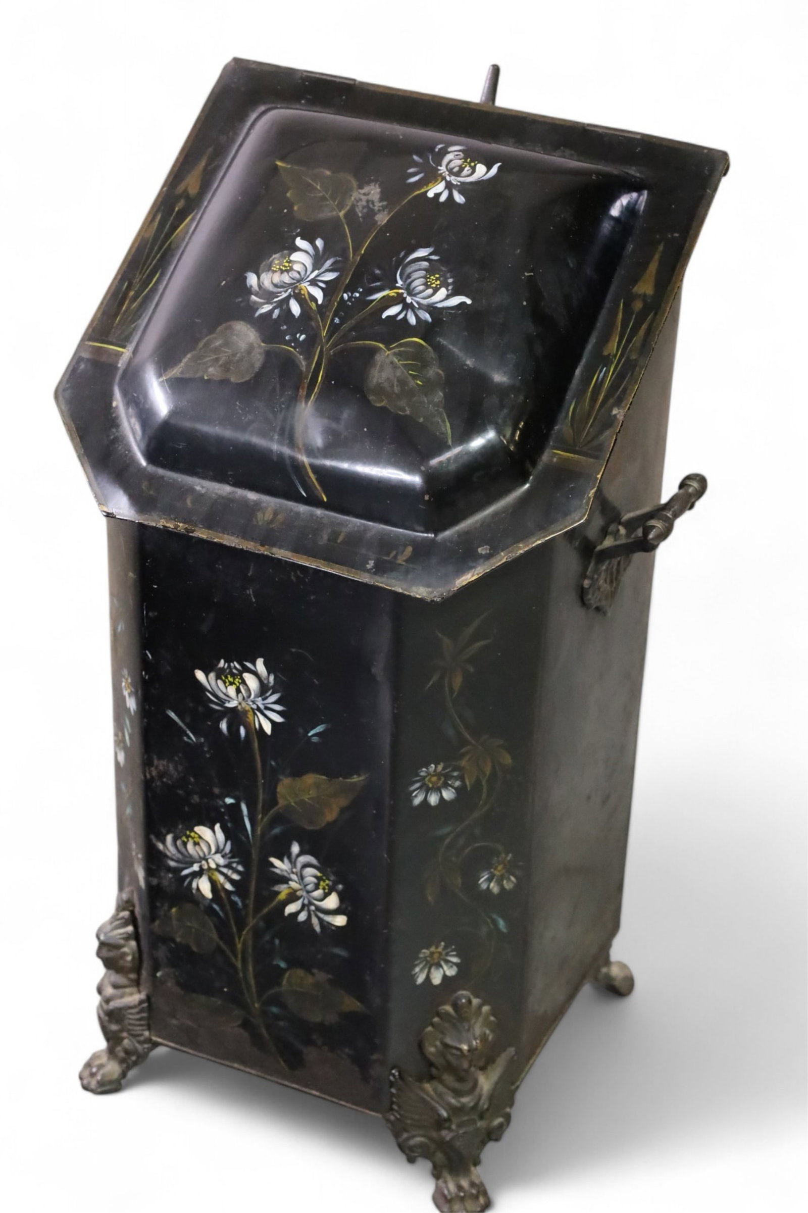 VICTORIAN COAL SCUTTLE (1 of 3)