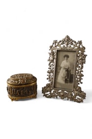 2 TABLE ITEMS