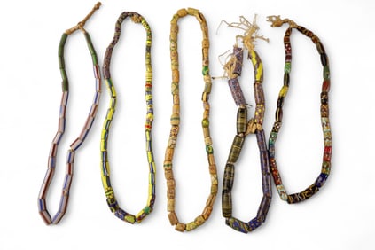5 NATIVE AMERICAN TRADE BEADS