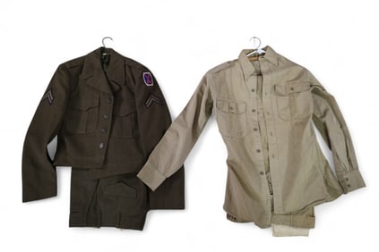 US ARMY UNIFORMS